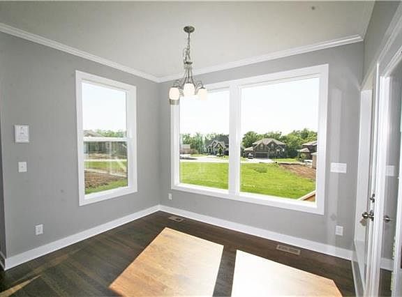 5th image of 12670 N Arbor Way