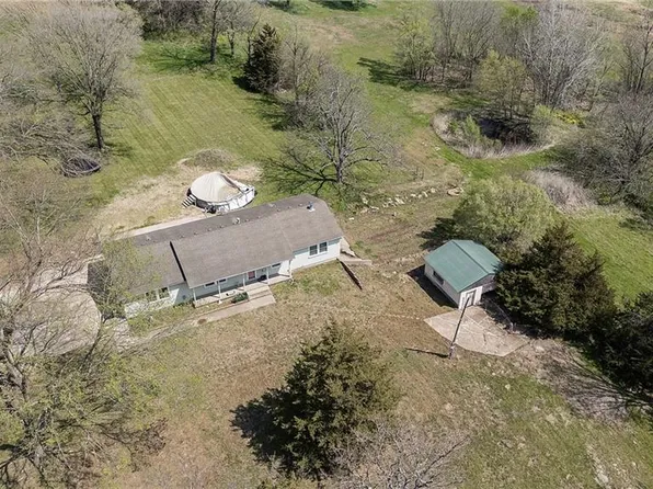 1600 E State Route 2, Cleveland, MO 64734