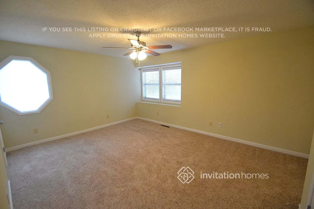 Building Photo - 6198 Brookside Ln