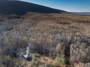 5020 Peaceful Valley Rd, New Castle, VA 24127