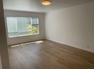 3329 Cesar Chavez APT 3, San Francisco, CA 94110
