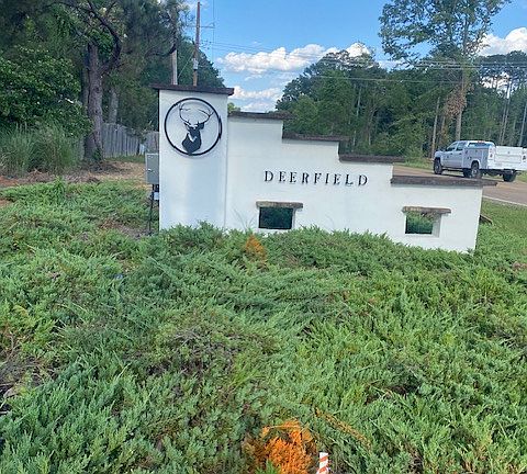 Entrance from Yandell Rd.