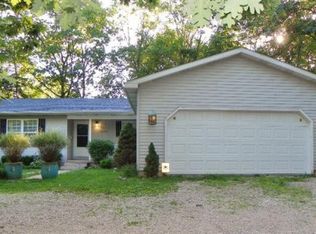 15390 McCaslin Lake Rd, Linden, MI 48451