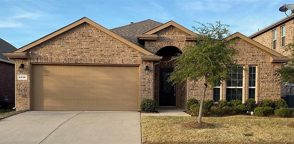 1st image of 1116 Dickenson Dr