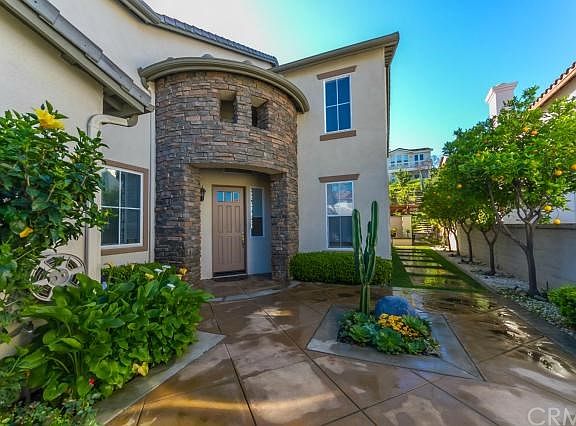 3rd image of 1410 W Player Ave