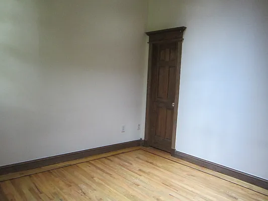 Rented by Sapphire Property Group | media 31