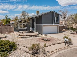6013 Unitas Ln NW, Albuquerque, NM 87114