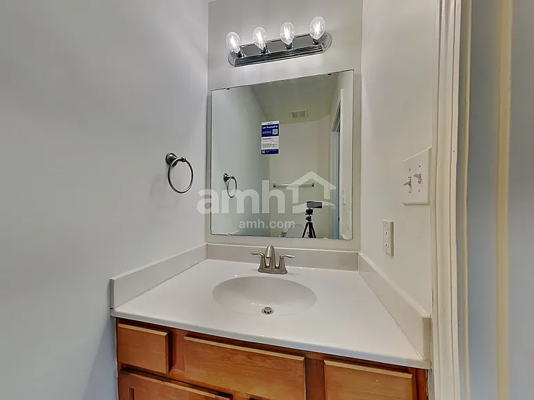 743 Elm Tree Dr — Photo 8