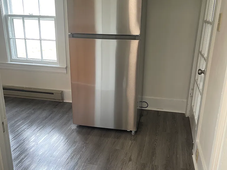 1600 Aycock St — Photo 6