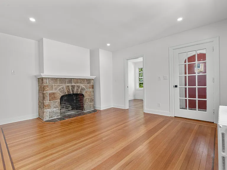 53 Park Ave — Photo 10