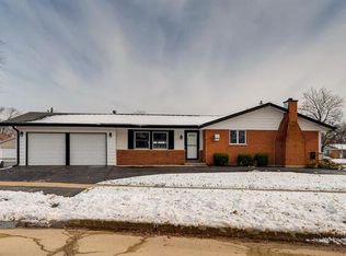 7100 Birch St, Bridgeview, IL 60455
