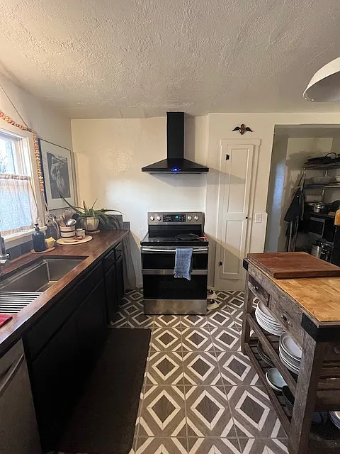 849 Don Diego Ave — Photo 3
