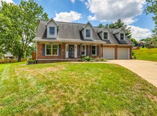 9801 Cove Ct, Evansville, IN 47711