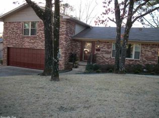 46 Kingspark Rd, Little Rock, AR 72227