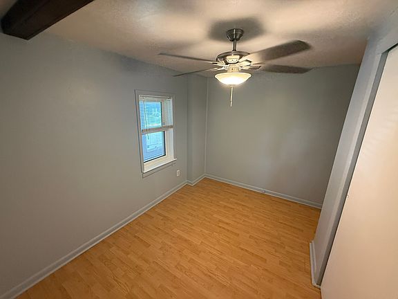 4th image of 2320 W 11th St