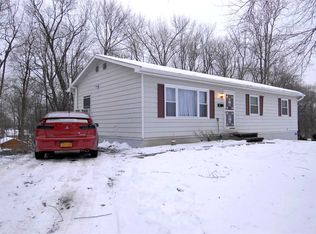 18 Morse St, Poughkeepsie, NY 12601