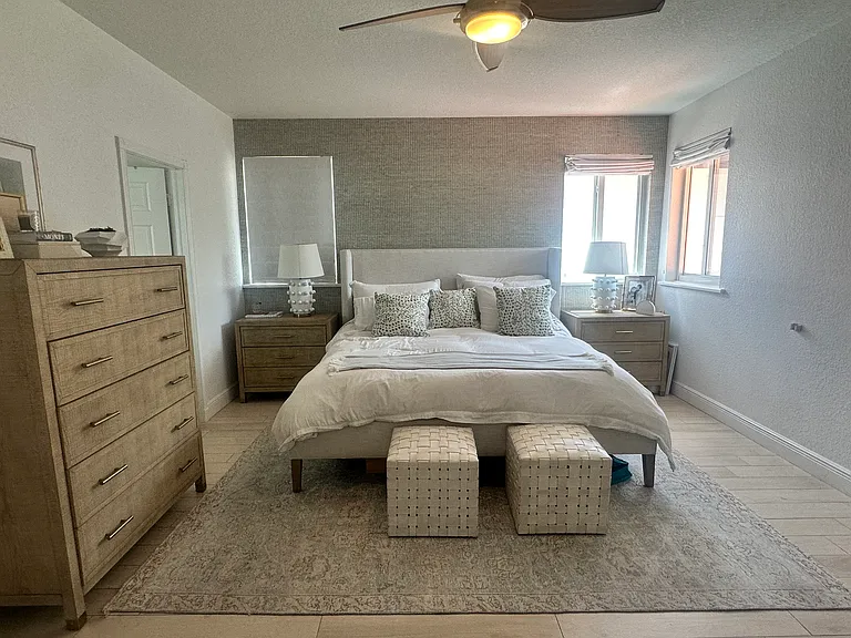 3068 Shipping Ave — Photo 15