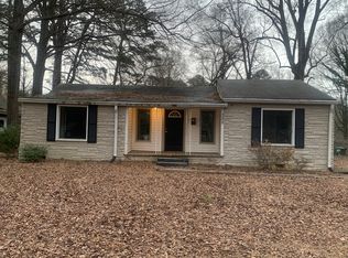 355 Burkewood Dr, Winston Salem, NC 27104