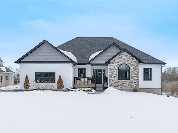 15209 Heritage Dr, Clayton, NY 13624