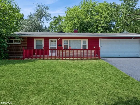 425 166th St, Calumet City, IL 60409