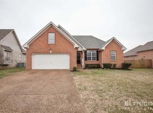 2832 Meadow Gln, Mount Juliet, TN 37122