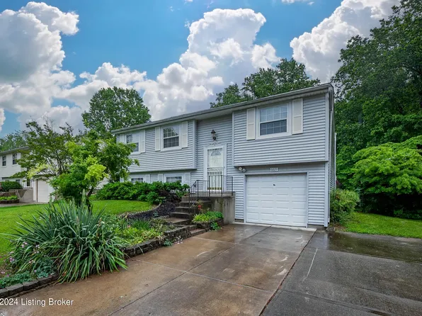 6609 Moorhampton Dr, Louisville, KY 40228