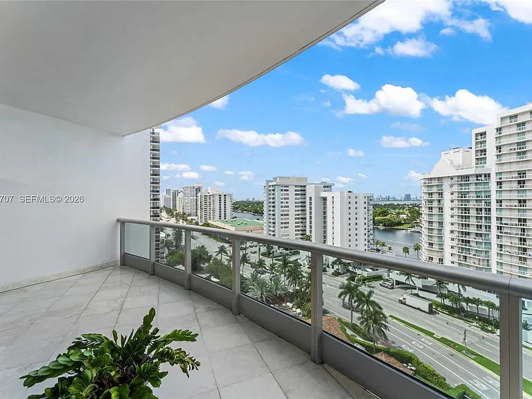 5959 Collins Ave #1201 — Photo 23