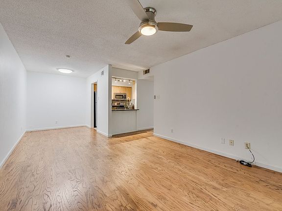 5th image of 4845 Cedar Springs Rd APT 368