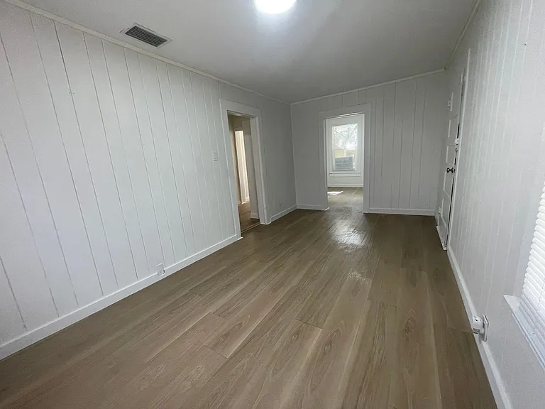 732 S Johnson Ave — Photo 18