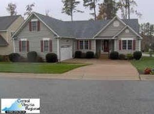 8700 Torrey Pines Dr, Chesterfield, VA 23832