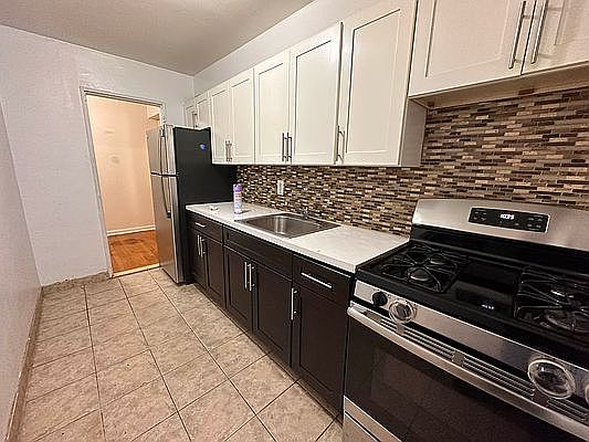 2nd image of 83-19 116th St #1DD