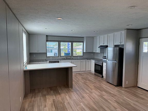 5th image of 603 63rd Ave W Lot L2