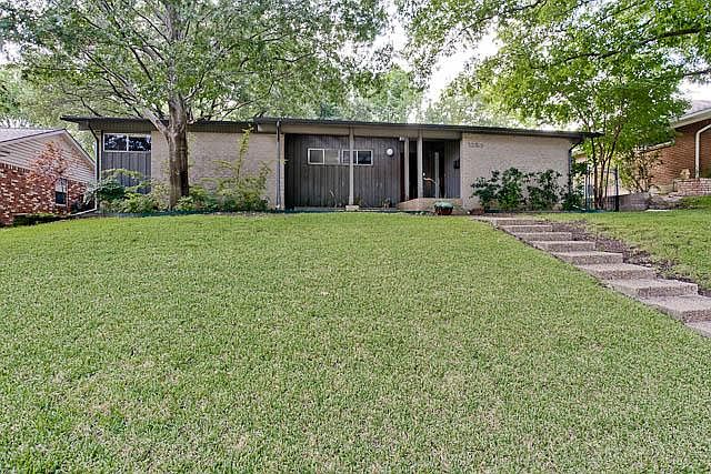 1st image of 9210 Royalpine Dr
