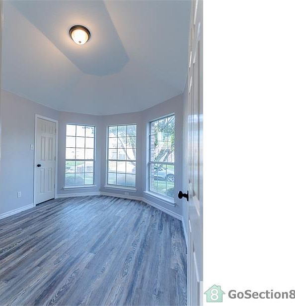 1st image of 8208 Shoshoni Dr