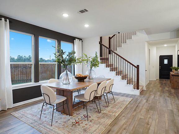 7th image of this home