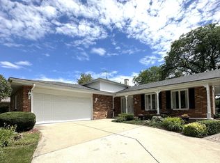 8329 Sunset Ridge Ct, Orland Park, IL 60462