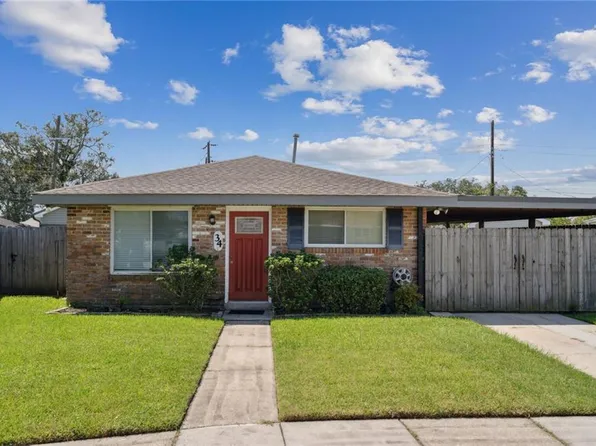 34 Jupiter Cir, Violet, LA 70092