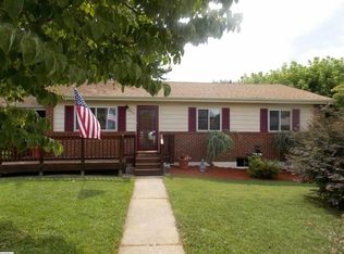 294 Grandon Rd, Staunton, VA 24401