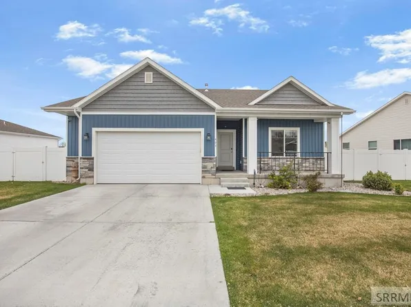 408 N Curlew Dr, Ammon, ID 83401