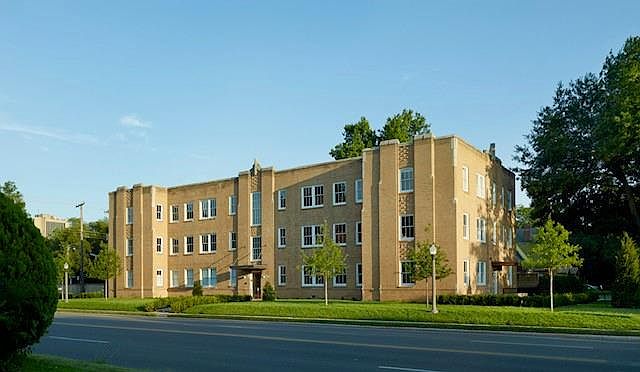 1st image of 720 W Boyd St APT 206