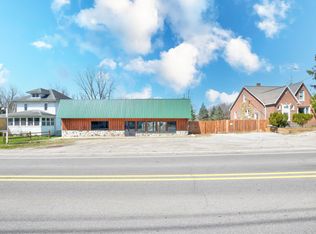 916-918 S Sutton Rd, Jackson, MI 49203