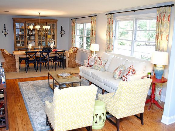 Living area to Dining area