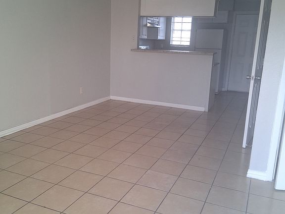 2nd image of 9459 Olde Towne Row