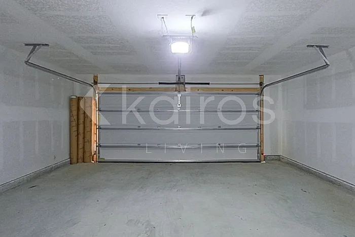 345 Monarch Ln — Photo 17