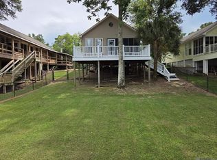20996 Diversion Canal Rd, Maurepas, LA 70449