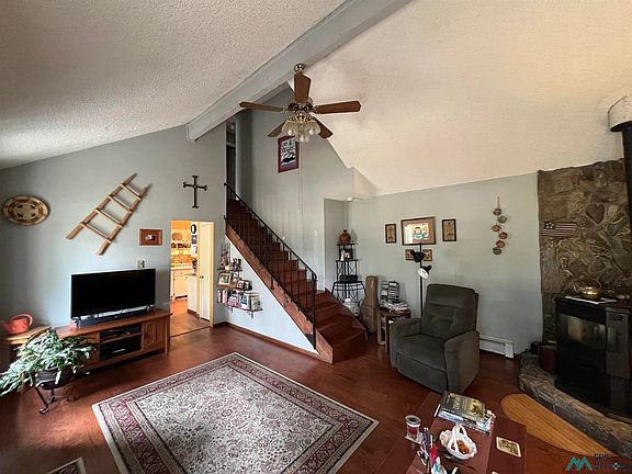 5th image of 13 Pendaries Village Ln