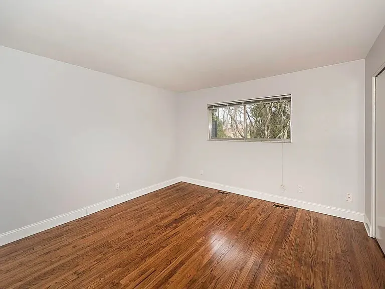 1358 Arroyo Dr — Photo 17