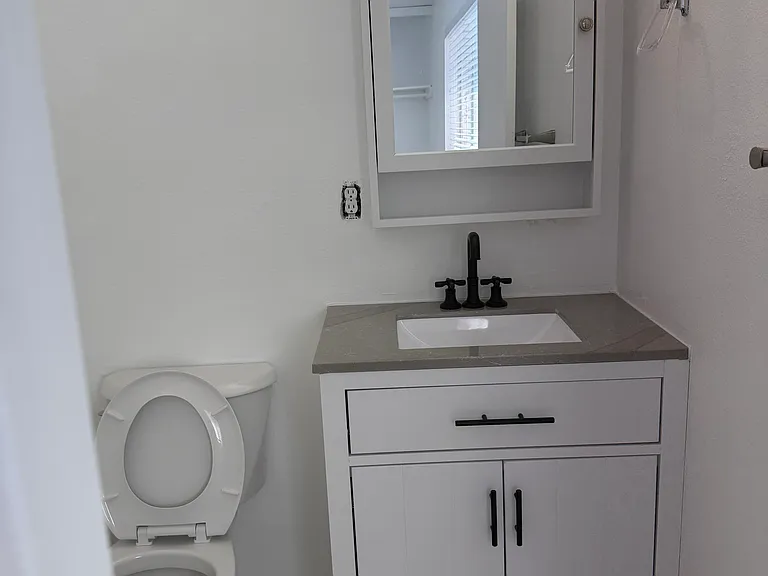 7885 Camino Huerta — Photo 4