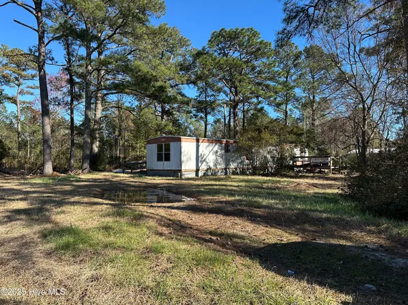 438 Firetower Road, Beaufort, NC 28516