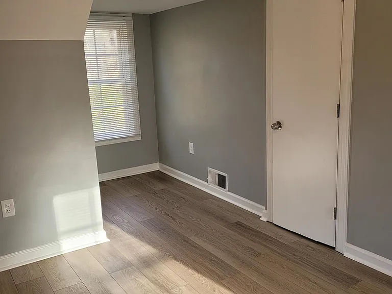 19263 Mockingbird Heights Rd — Photo 10